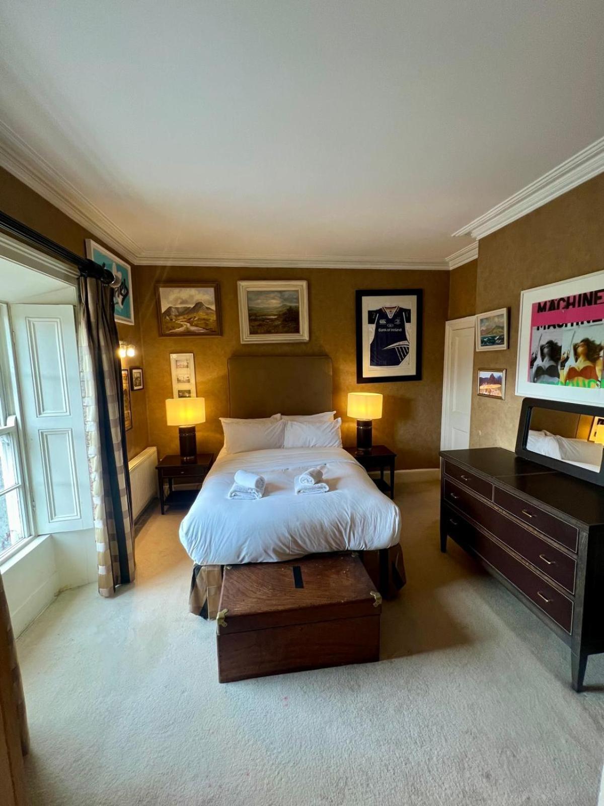 더블린 Burlington Townhouse 아파트 외부 사진